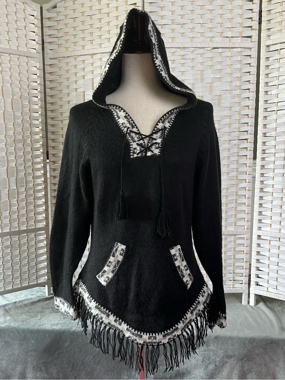 Vtg 90s Arte Inka-Berfass 100% Alpaca Hooded Sweater Boho Fringe Tassel XS/Small